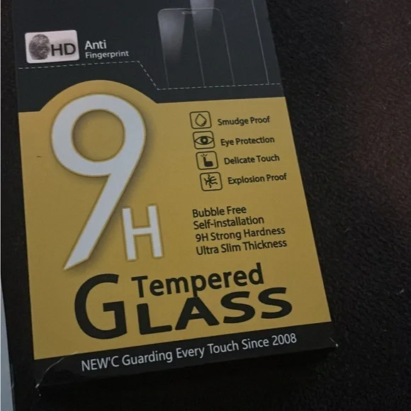 Iphone 15 Incase Black and Transparent Phone Case with Protector with 3 privacy - Picture 3 of 4